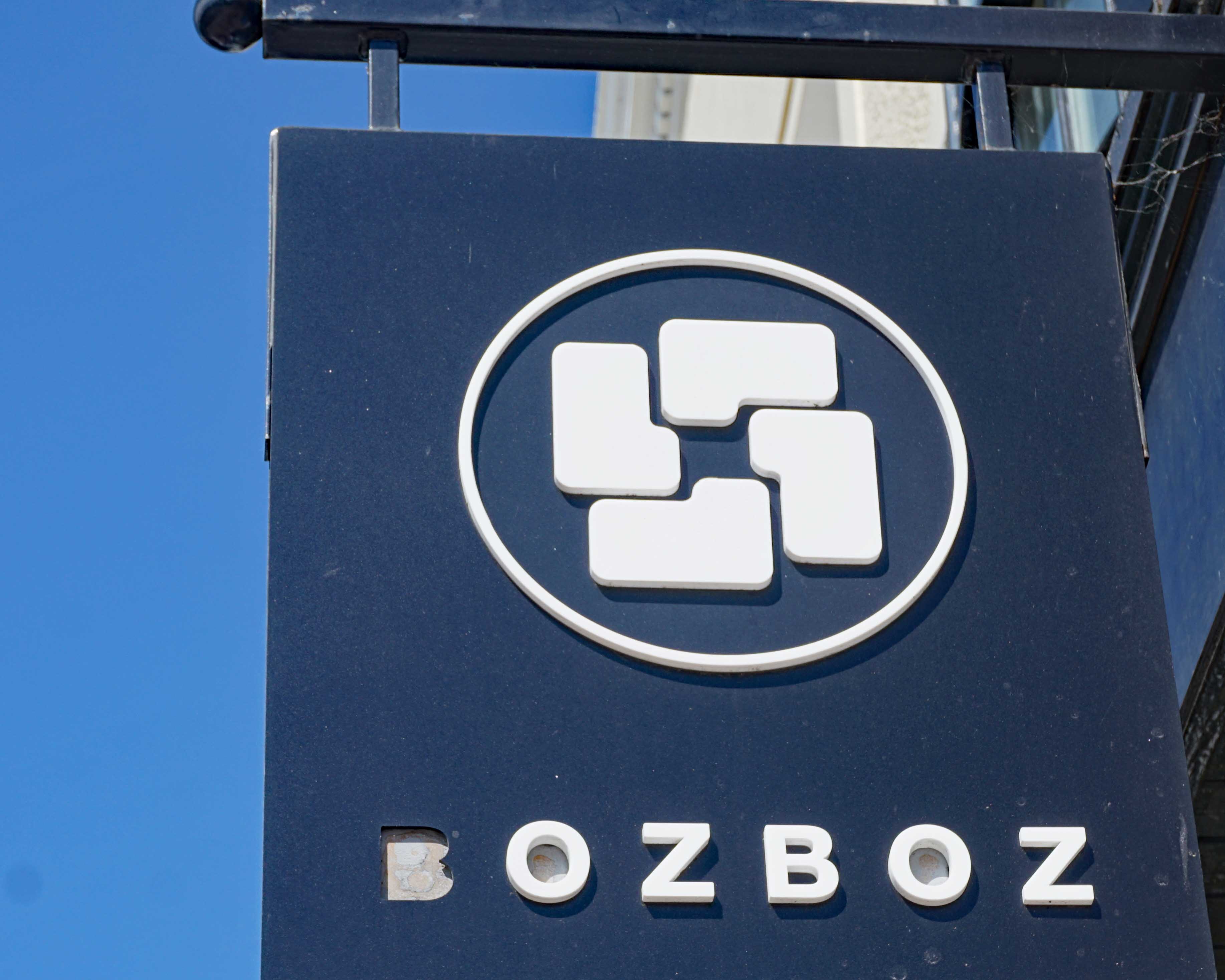 bozboz sign